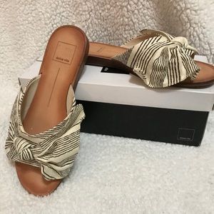Dolce Vita Parin Sandal